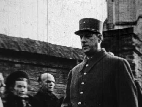 Obsèques de Leclerc, Etudiants, Exposition coloniale