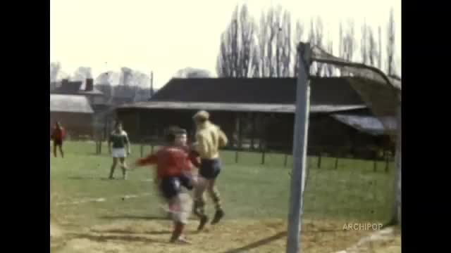 Match Hénonville - Pont Ste Maxence Dimanche 22 avril 1956